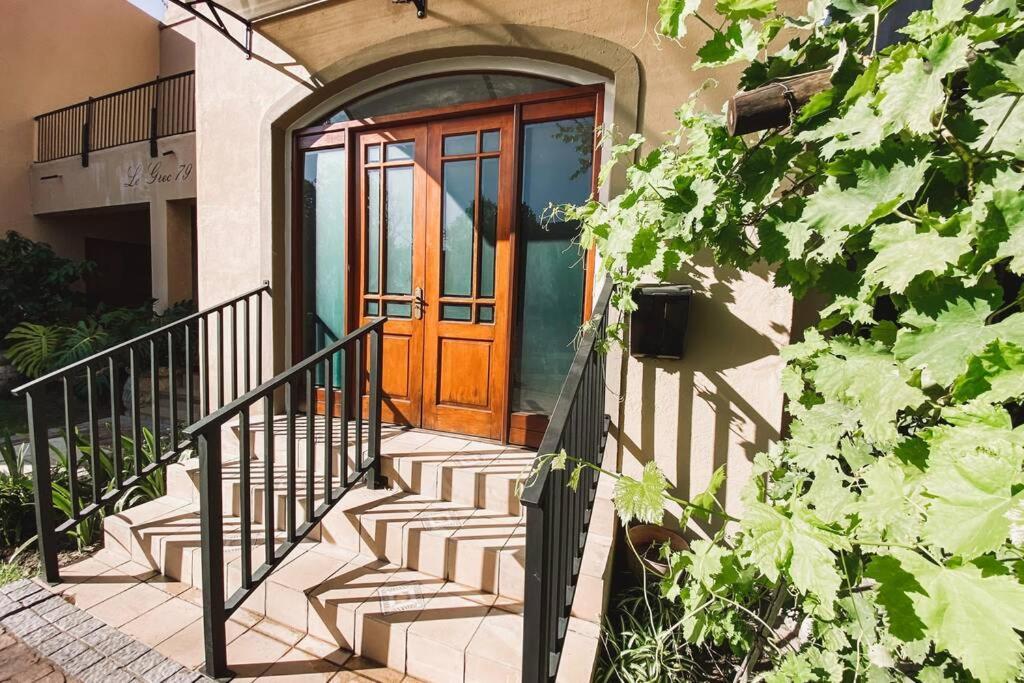 Le Grec Wine Tram Apartment Franschhoek Eksteriør billede