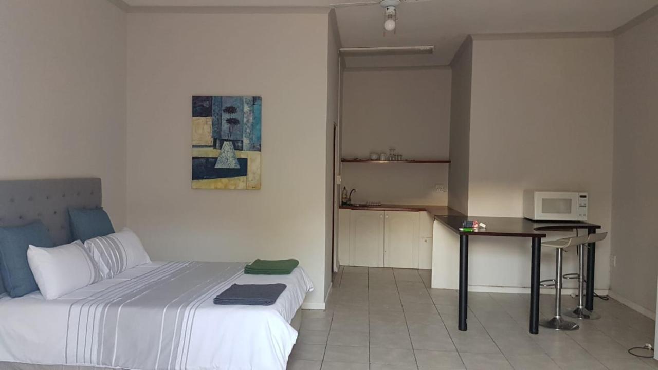Le Grec Wine Tram Apartment Franschhoek Eksteriør billede
